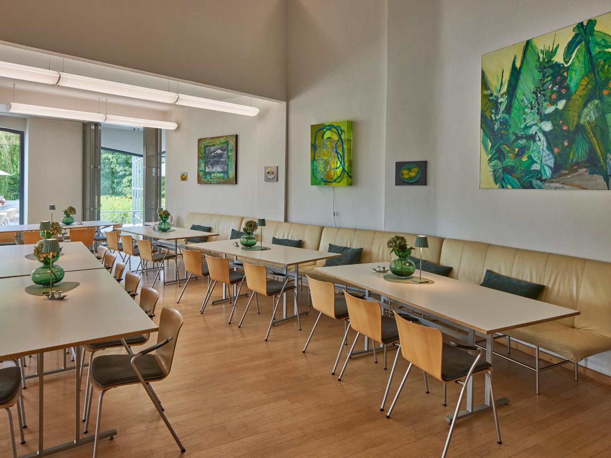 Katholische Akademie 2*
